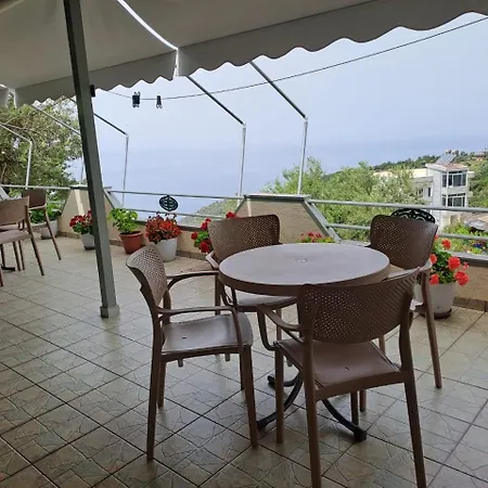 Adriatik Aa Apartment Piqeras
